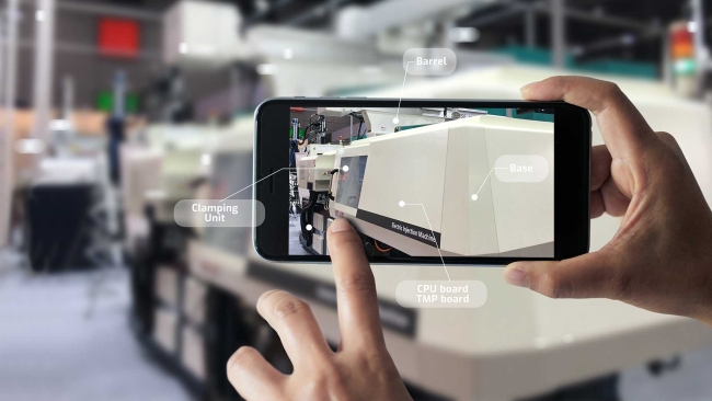 Smartphone with digital overlay for learning with augmented reality